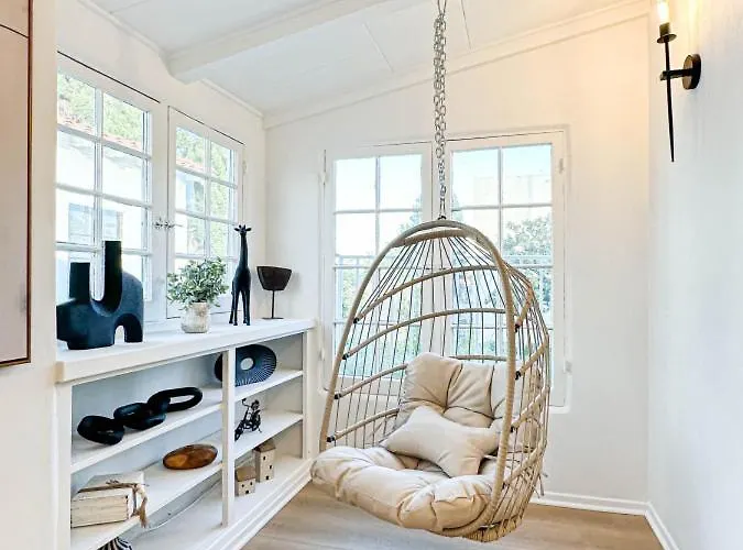 Modern 2-Bedroom Gem Close To Beverly Hills - Doh2