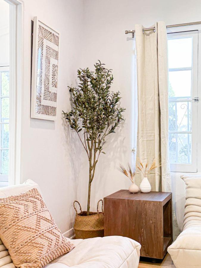 Modern 2-bedroom Gem Close To Beverly Hills - Doh2 Vakantiehuis